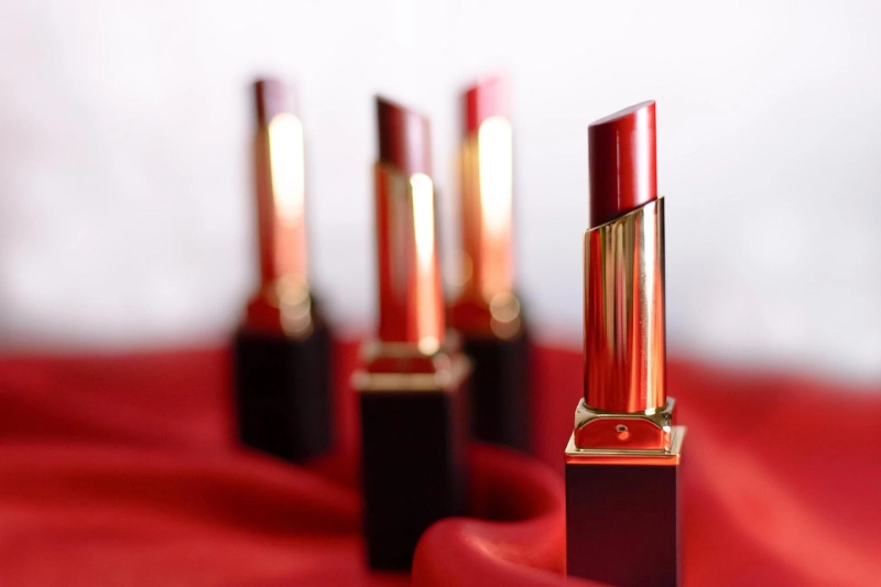 The Ultimate Guide to Burgundy Color Lipstick