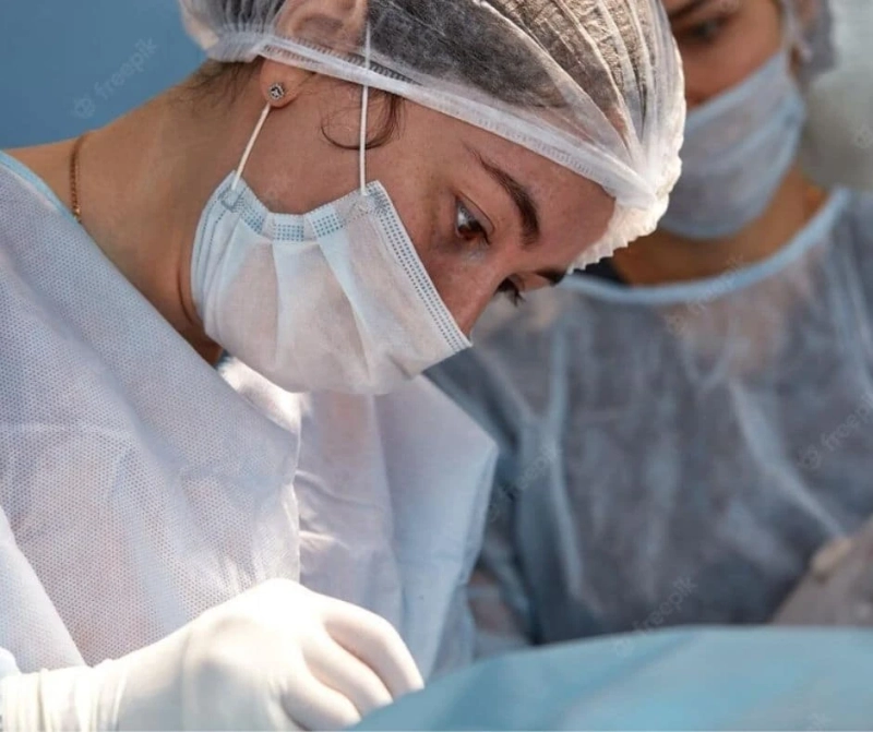 What Are Things That I Need To Know Before Getting Eyelid Surgery?