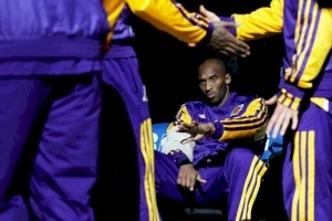 Washington Post reintegra repórter após afastá-la por tuíte sobre Kobe Bryant