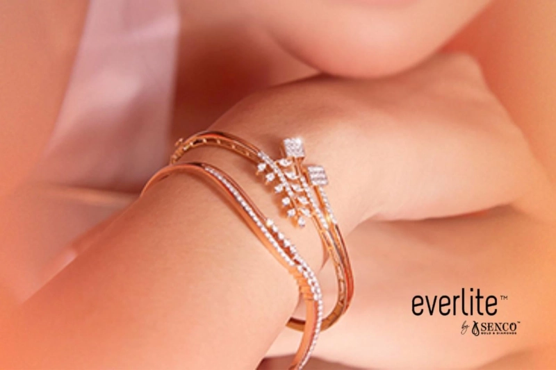 22K Light Weight Gold Bangles (Noa) Designs by Everlite Senco
