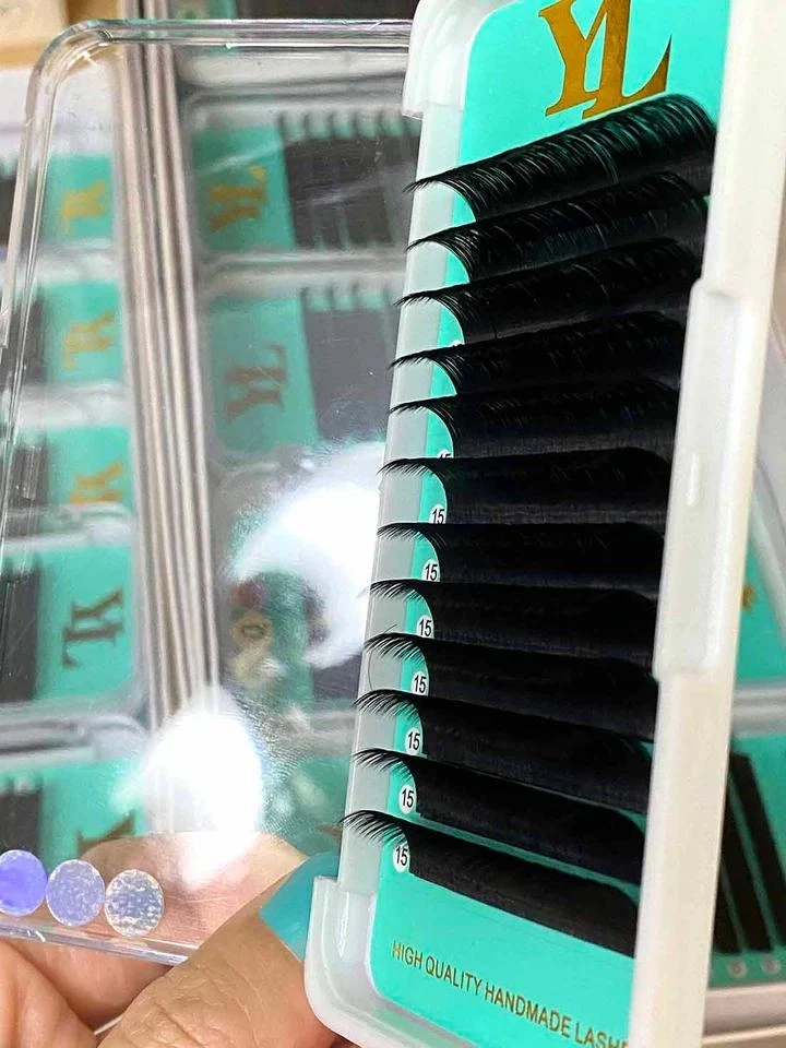 Beginner-Friendly Eyelash Extension Styles