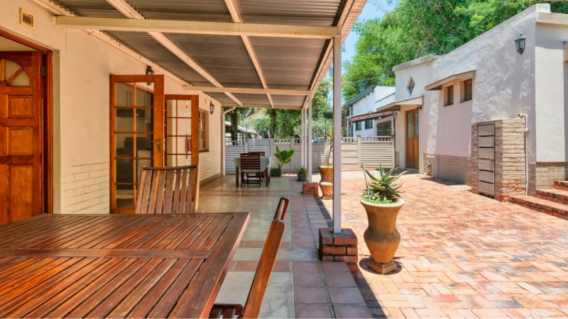 Front Porch Awning Guide: Types, Benefits, and Design Ideas