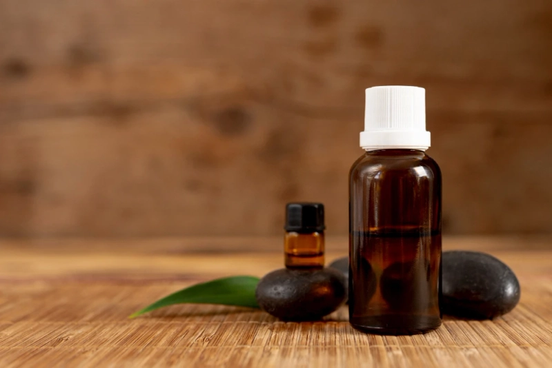 Massage Oil Tips: What to Know Before Your First Oil Massage