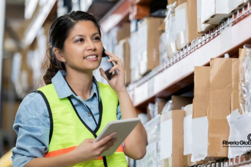 Navigating Dubai's Warehouse Market: Buying and Renting Tips