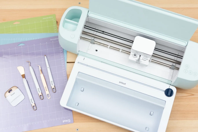 Setting Up Your Cricut Maker: A Complete Guide