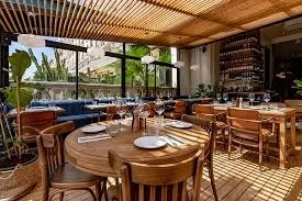 Top 10 Restaurants in Surat You Should Try in 2025