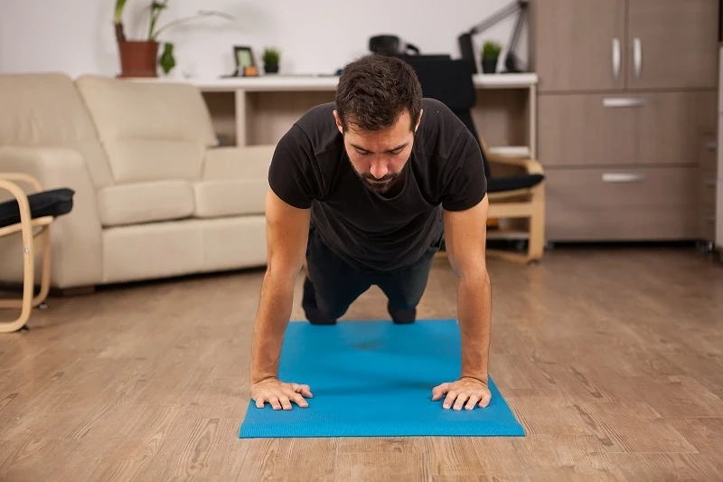 Top Ways To Lose Weight & Build Muscles Without Equipment