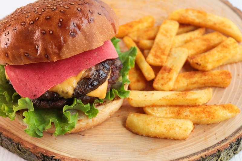 Fast Food Favorites: What Sets the Top Chains Apart