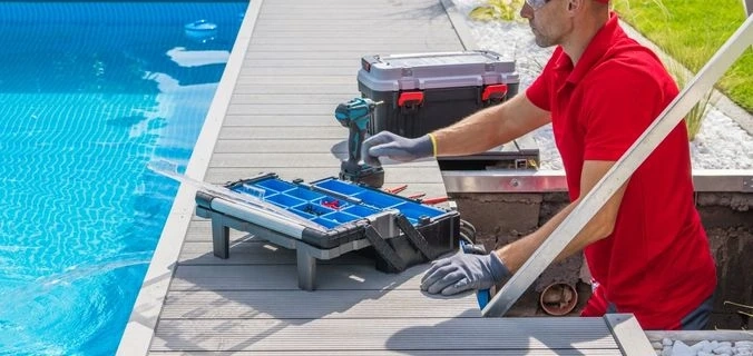 How to Prevent Pool Cleaning Problems Before They Start