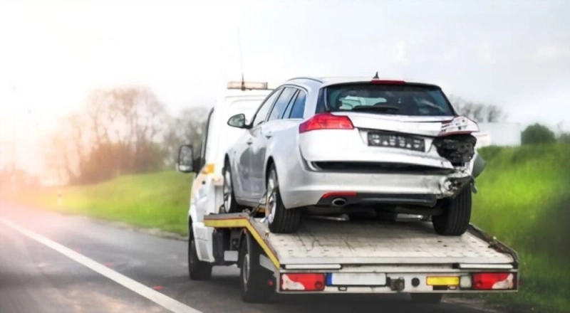 The Difference Between Emergency Towing Services and Private Property Towing | Rebello’s Towing Services