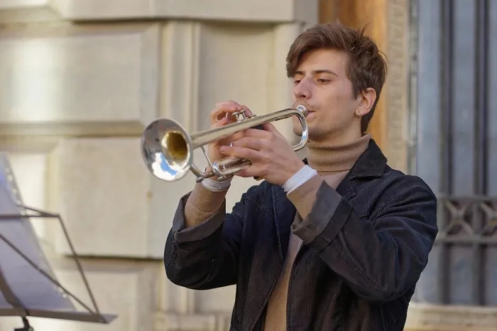 How Do You Create a Sound in a Brass Instrument?