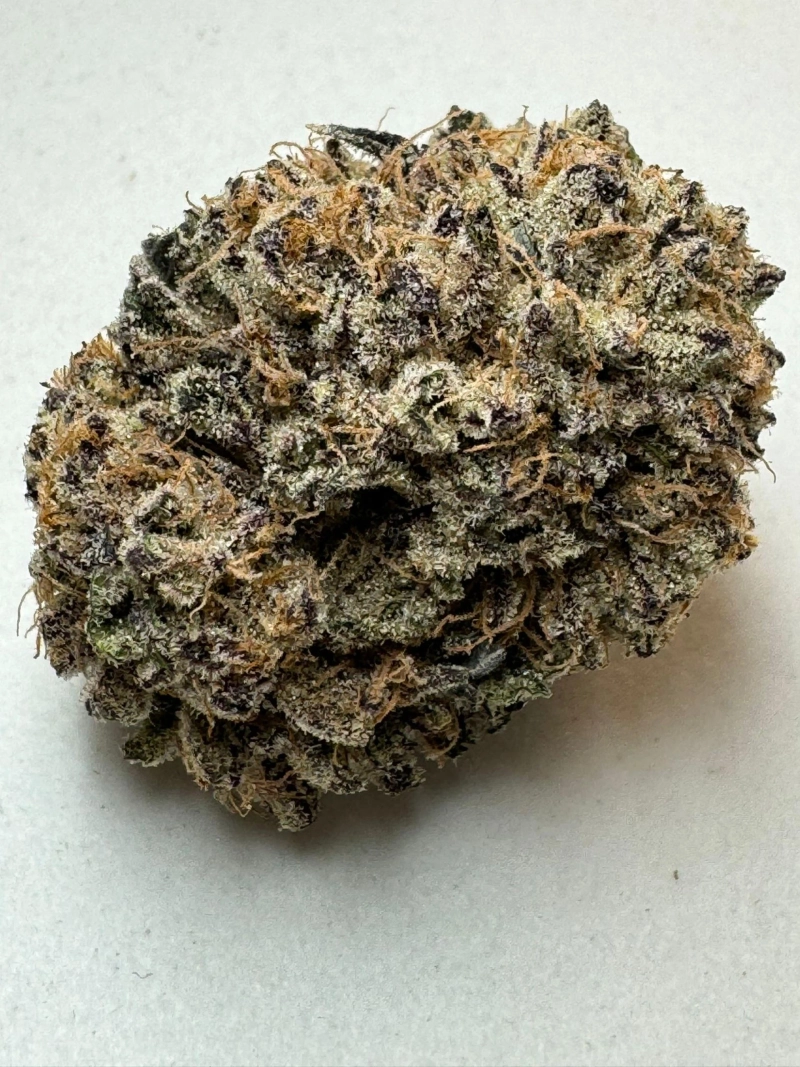 How Buying Bulk Cannabis Can Save You Money: A Canadian Perspective