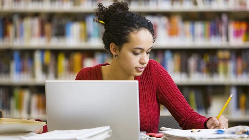 How to Prepare an Outline and Proofread Your Document?