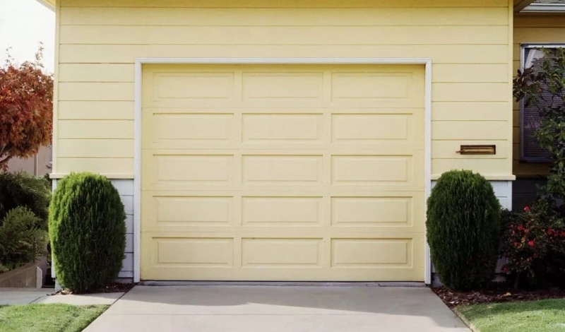 When You Should Repair Your Garage Door Bracket?