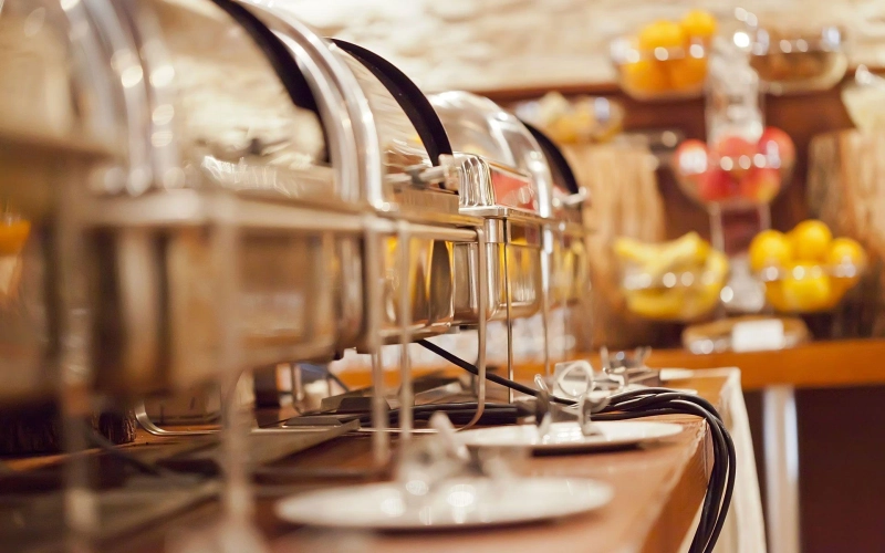 5 reasons why you need catering services in dubai
