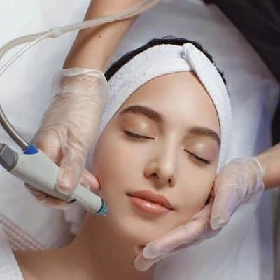 Revitalize Your Skin: Abu Dhabi's Premier Hydrafacial Clinic