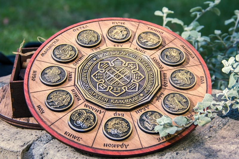 What are the advantages of consulting the best astrologer in Hamilton?