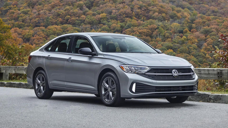 Some Reasons For and Against Buying a VW Jetta in 2022