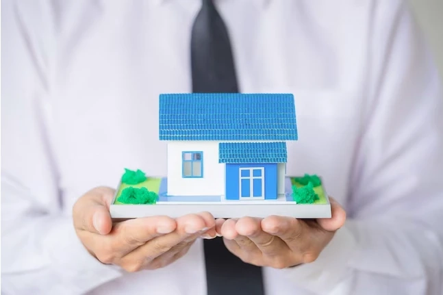 The Benefits of Working with a Real Estate Attorney in Your Next Transaction