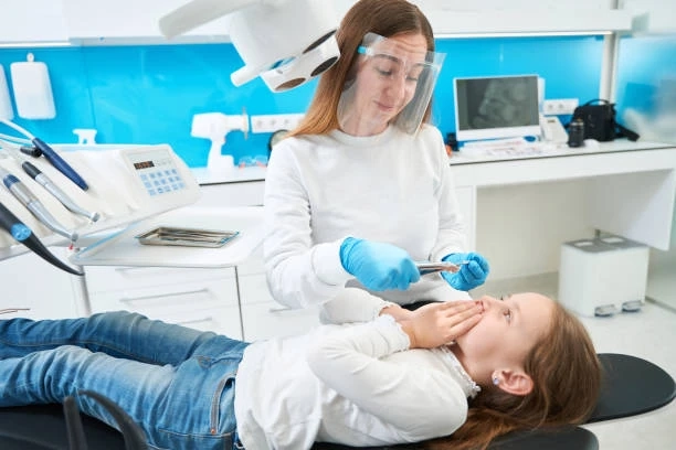 Modern Tooth Extraction Techniques: Minimizing Pain and Recovery Time