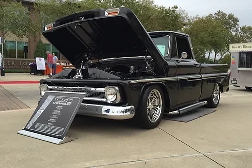 What Are Custom Car Show Boards?