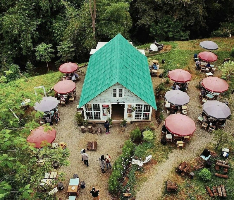 5 Best Hidden Gem Restaurants In Bandung