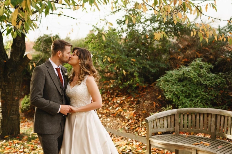 How to Find the Perfect Bristol Wedding Photographer