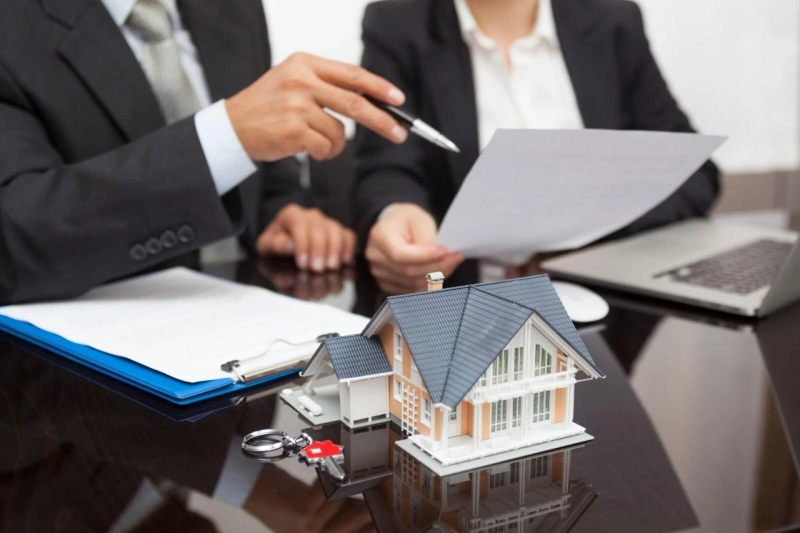Behind the Scenes: A Day in the Life of a Real Estate Agent Manchester