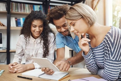 Benefits to using Dissertation Writing Help services