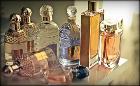 Farasha: Exploring the Essence of Elegance and Fragrance