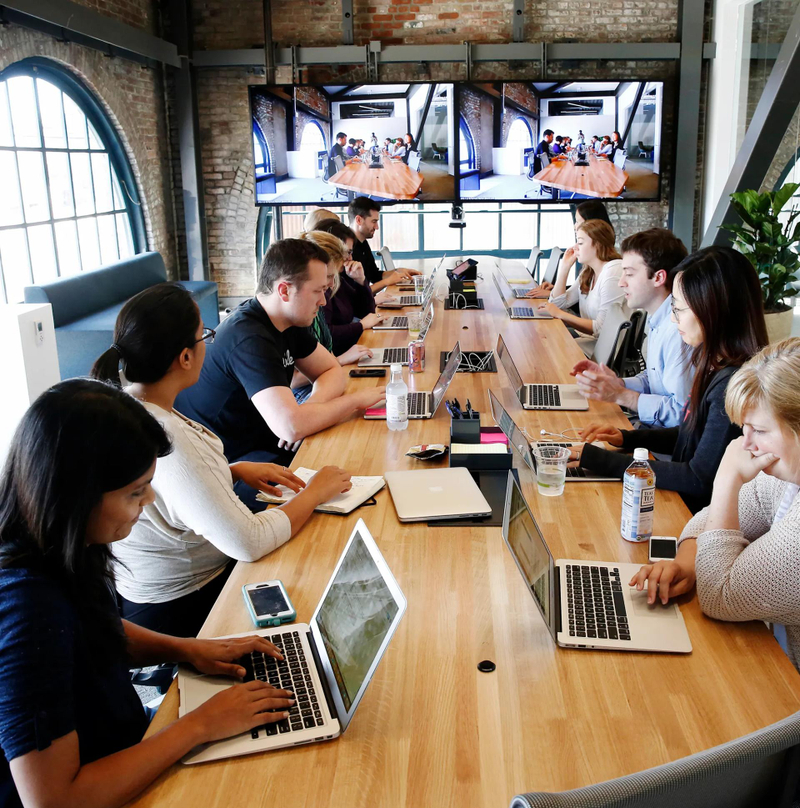 Can I talk to people on Robinhood?  [[Ask~help]]