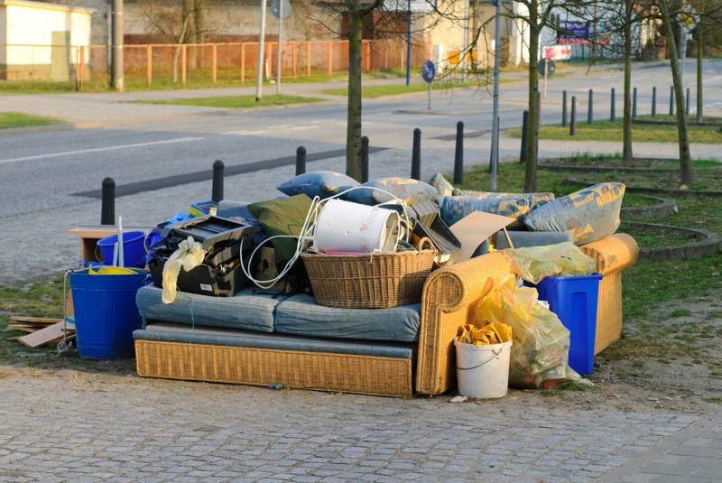 What Should You Know Before Office Furniture Hauling?