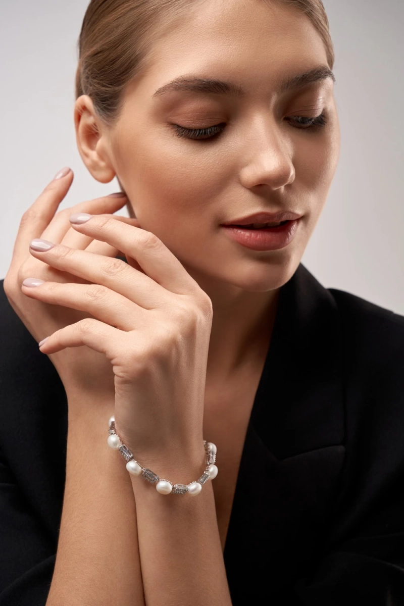 How to Choose Jewelry That Becomes a Lifetime Keepsake