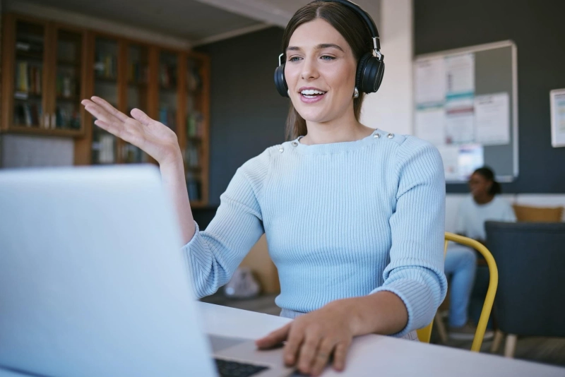 7 Smart Reasons to Choose an Online Notary for Routine Documents