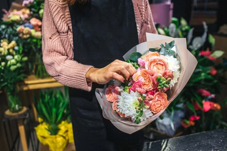 Flowers Delivery Dubai - Elevate Your Gifting Experience with UAE's Premier Online Floral Company