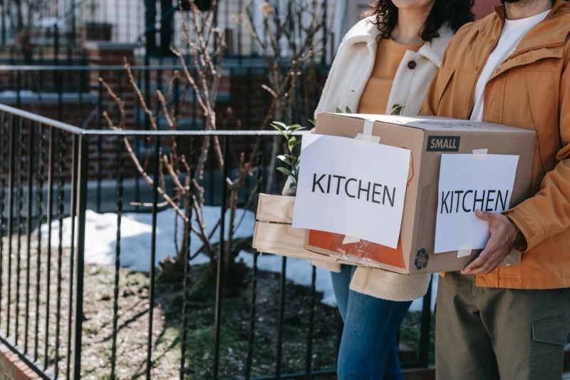 The Best Strategy to Pack Dishes Efficiently for Move