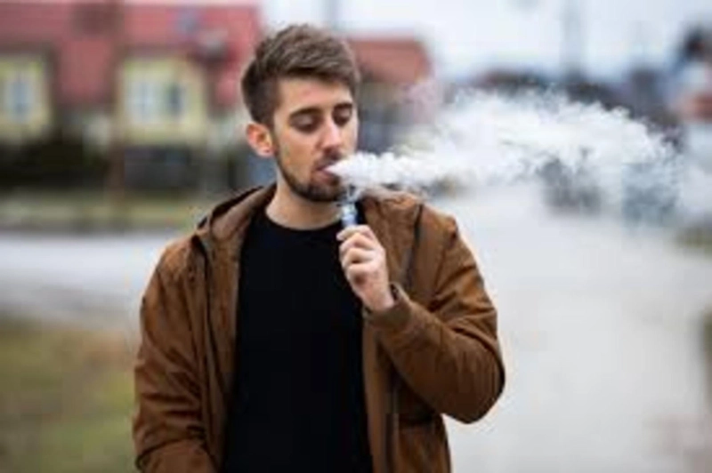A Complete Guide to Vaping Myths and Misconceptions