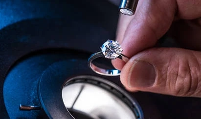 Jewelry appraisal