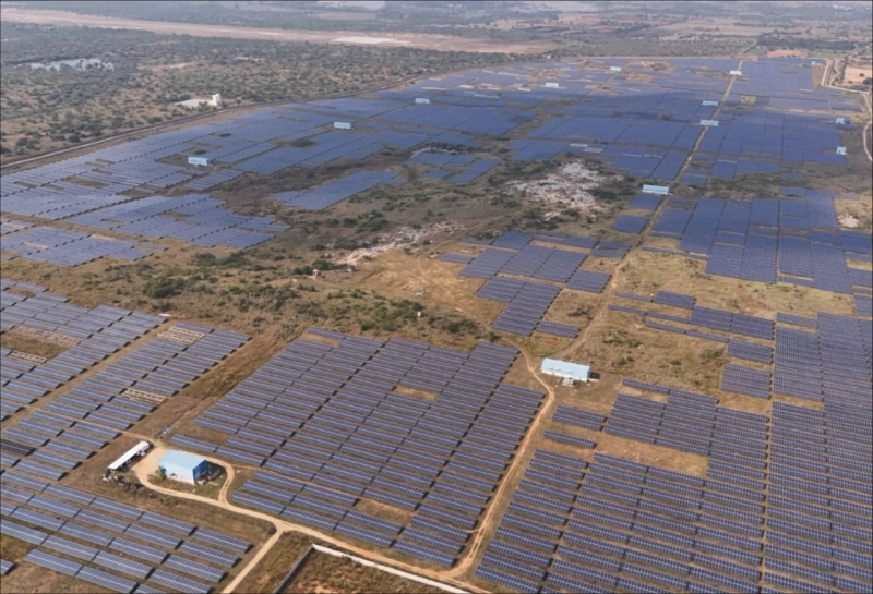 Commercial Solar Power Plant in India for Businesses