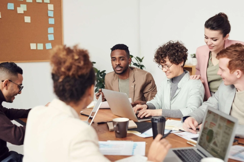 Elevating Workplace Success: The Art of Employee Experience Management