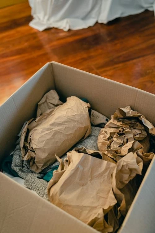 Eco-Conscious Packing: Sustainable Options Beyond Bubble Wraps and Packing Peanuts