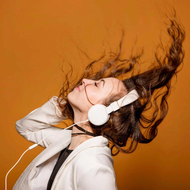 Why Royalty-Free Relaxing Music Is Perfect for Stress-Relief Content Creation