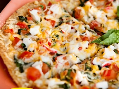 Unveiling the Healthier Side: BLT Pizza with Caramelized Onions for the Fitness Enthusiast