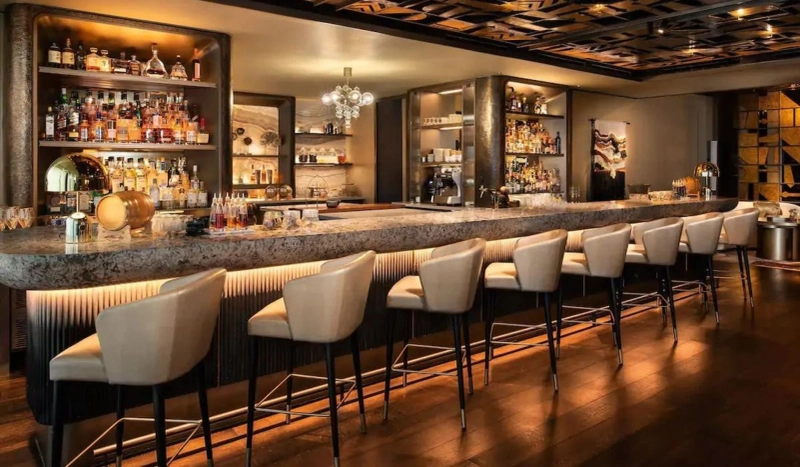 Bar furniture: look for the supreme yet classy collection all in one