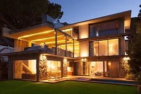 Custom Home Builders for Modern Living in Fourways & Sandton