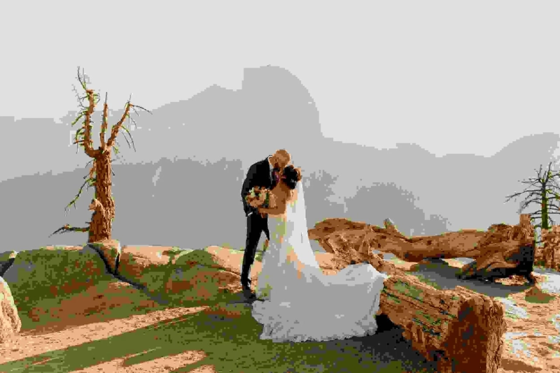 Finding The Best Yosemite National Park Wedding Photographer