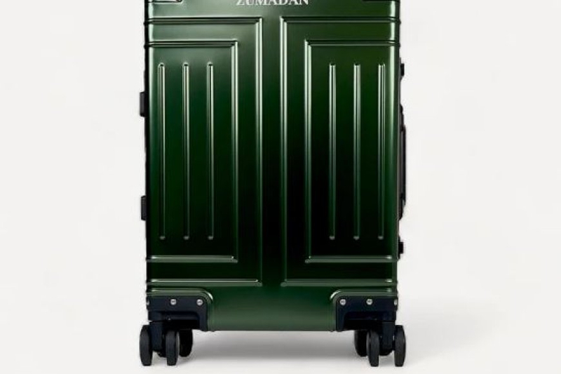 Unveiling the Eco-Friendly Travel Companion: Zumadan Green Luggage