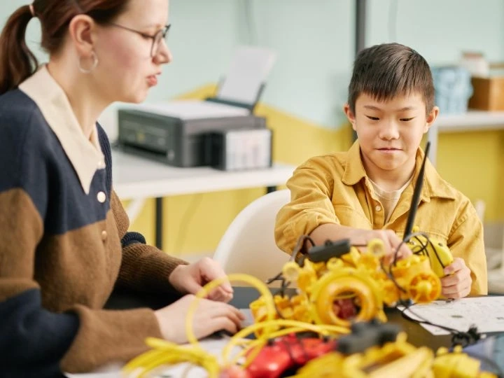 5 Everyday Skills Kids Can Strengthen With Expert Guidance