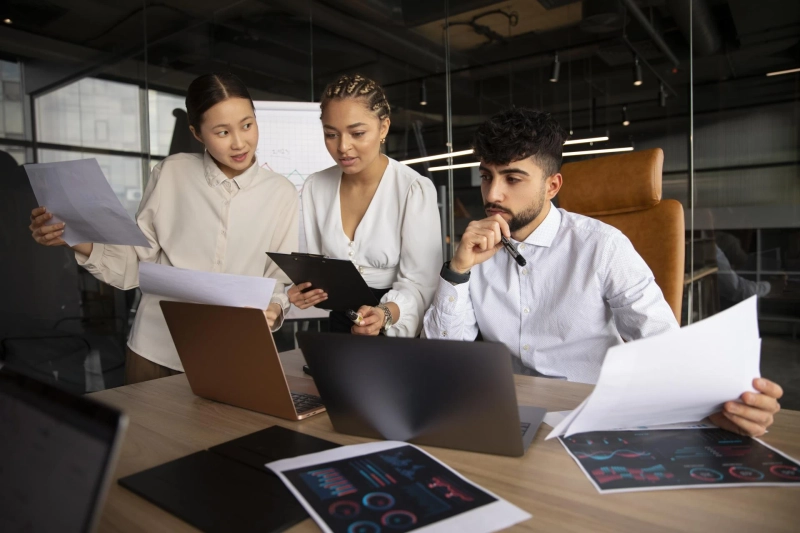  How Outsourced Data Entry Outperforms In-House Teams