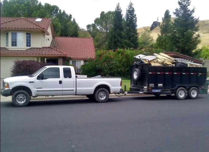 Junk Removal Near Me: Finding the Best Service for Your Business